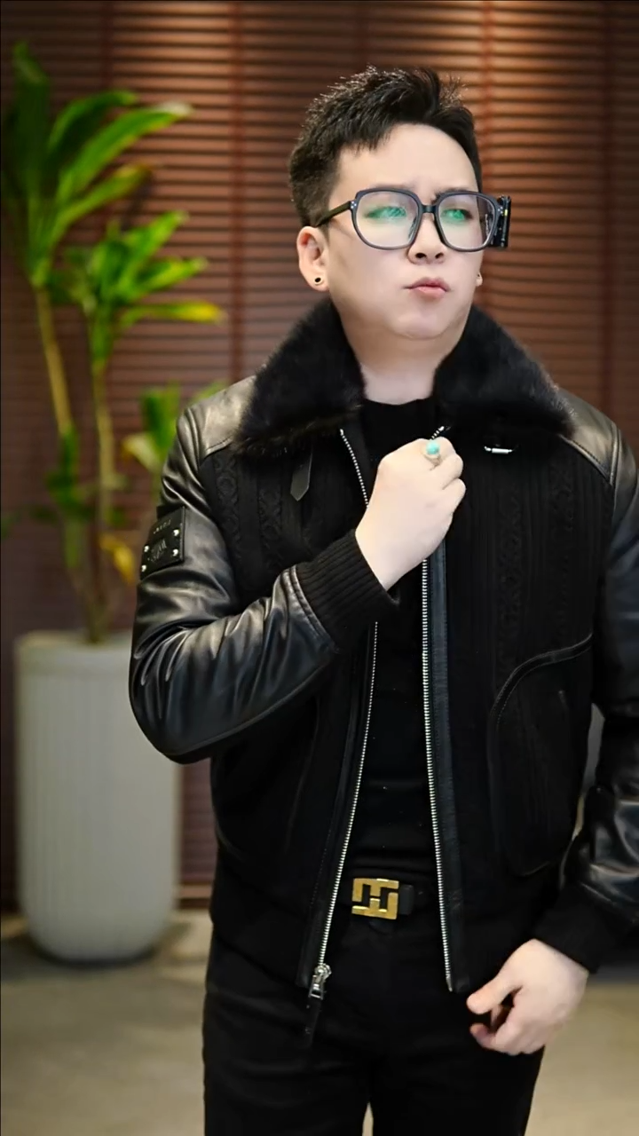 48码（100-125斤内）水貂领鹅绒夹克