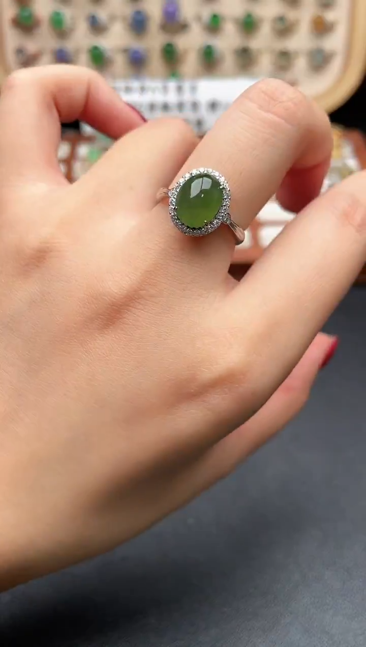 银S925镶嵌戒指翡翠一物一证一礼盒