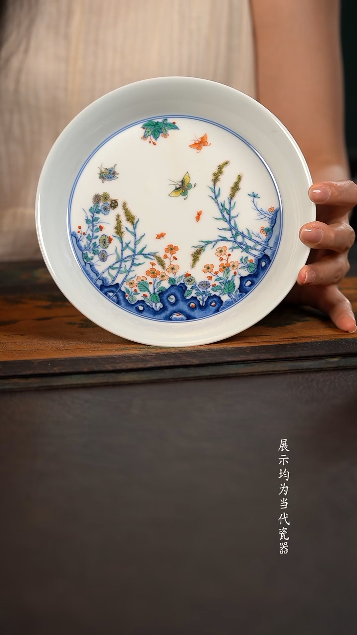 云霞珍藏五彩秋鸣大壶承
