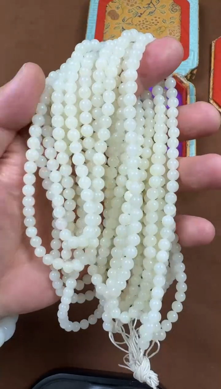 颈饰未镶嵌和田玉多样性发货，拍一发一