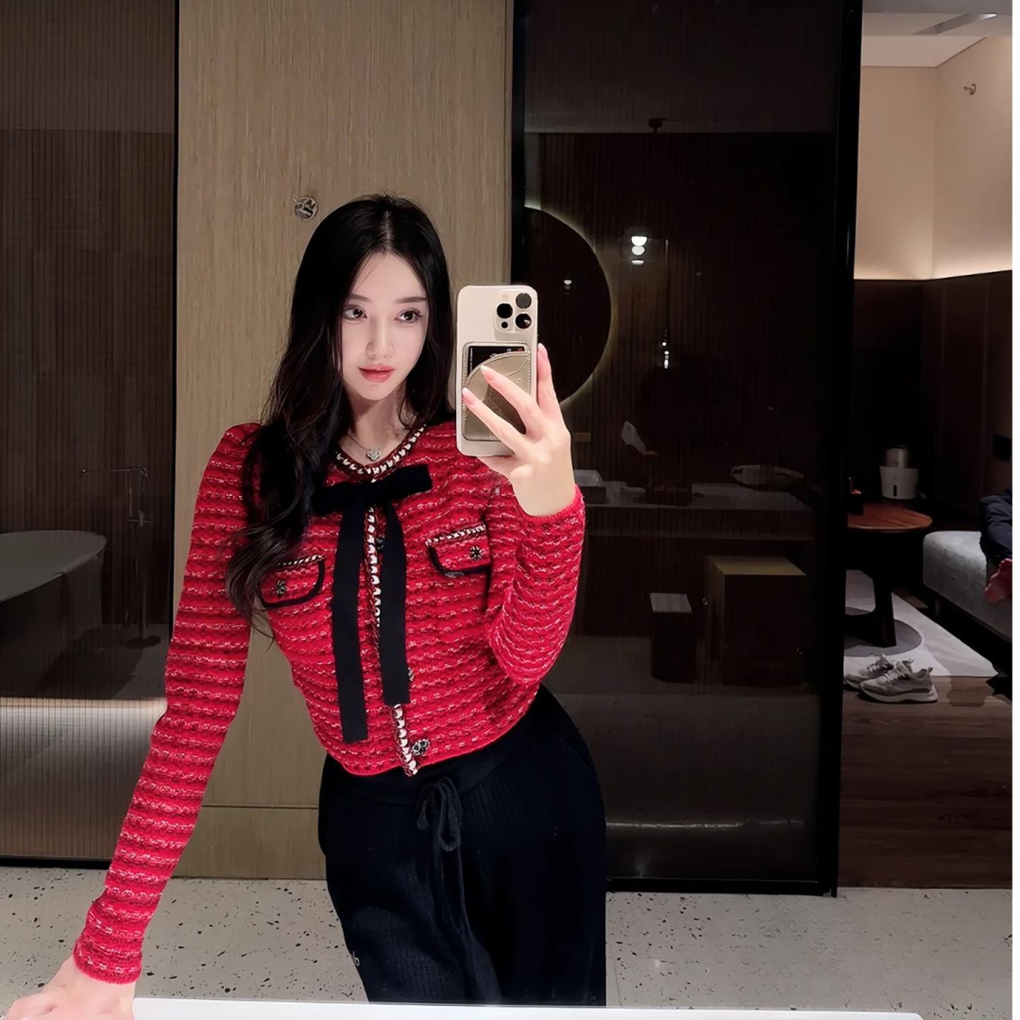 <猪猪出品>2025小香风红色法式编织蝴蝶结设计师名媛针织开衫208