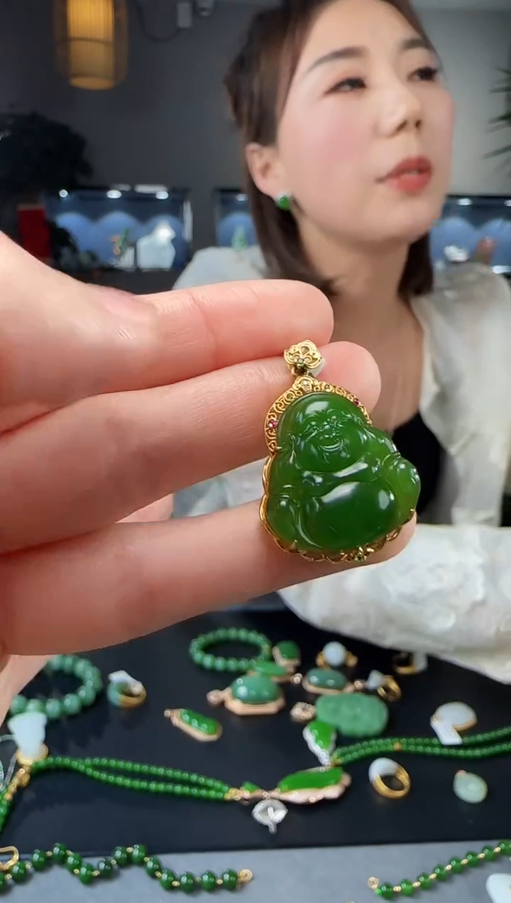 【闪购商品】和田玉吊坠(不含链)18K金镶嵌1