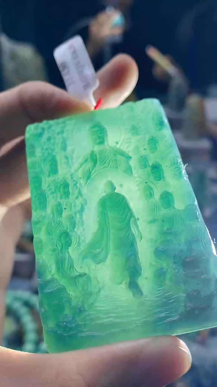 颈饰未镶嵌翡翠天然缅甸翡翠a货天然缅甸翡翠a货 24个开脸