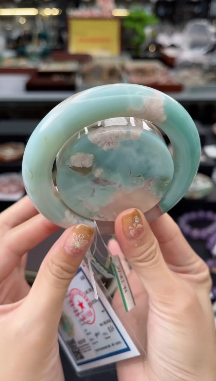 【闪购商品】石英质玉手镯未镶嵌57圈口（赠品镯心）2S9009