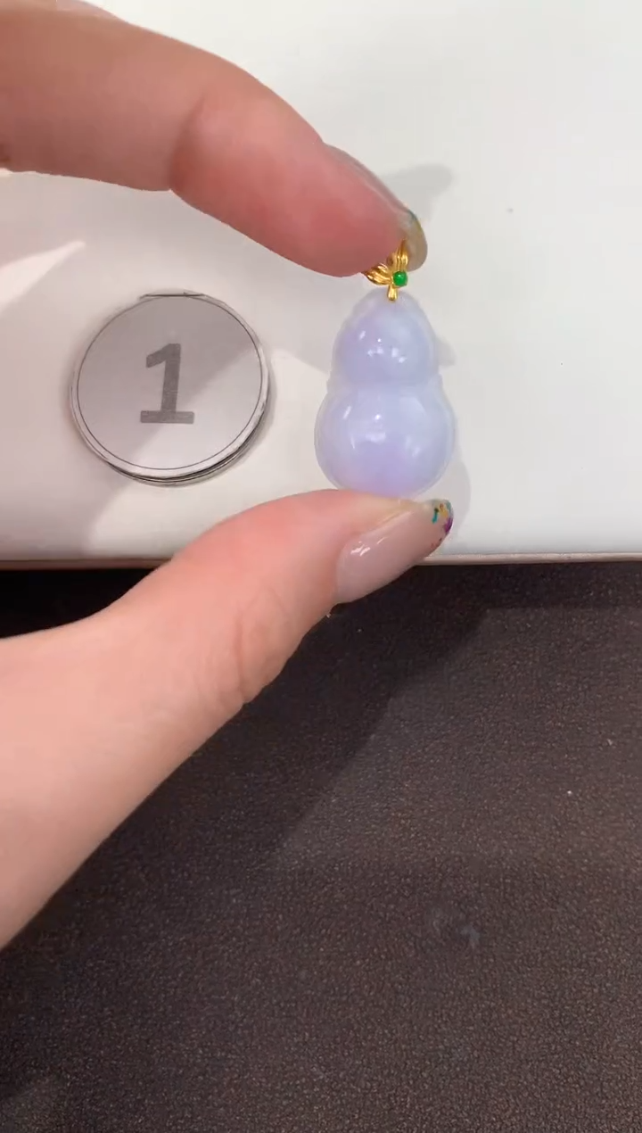 颈饰18K金镶嵌翡翠天然缅甸A货翡翠