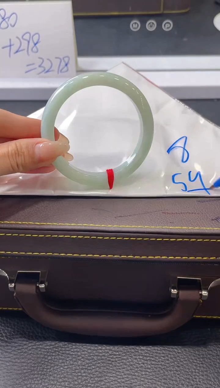 【闪购商品】翡翠手镯未镶嵌手镯