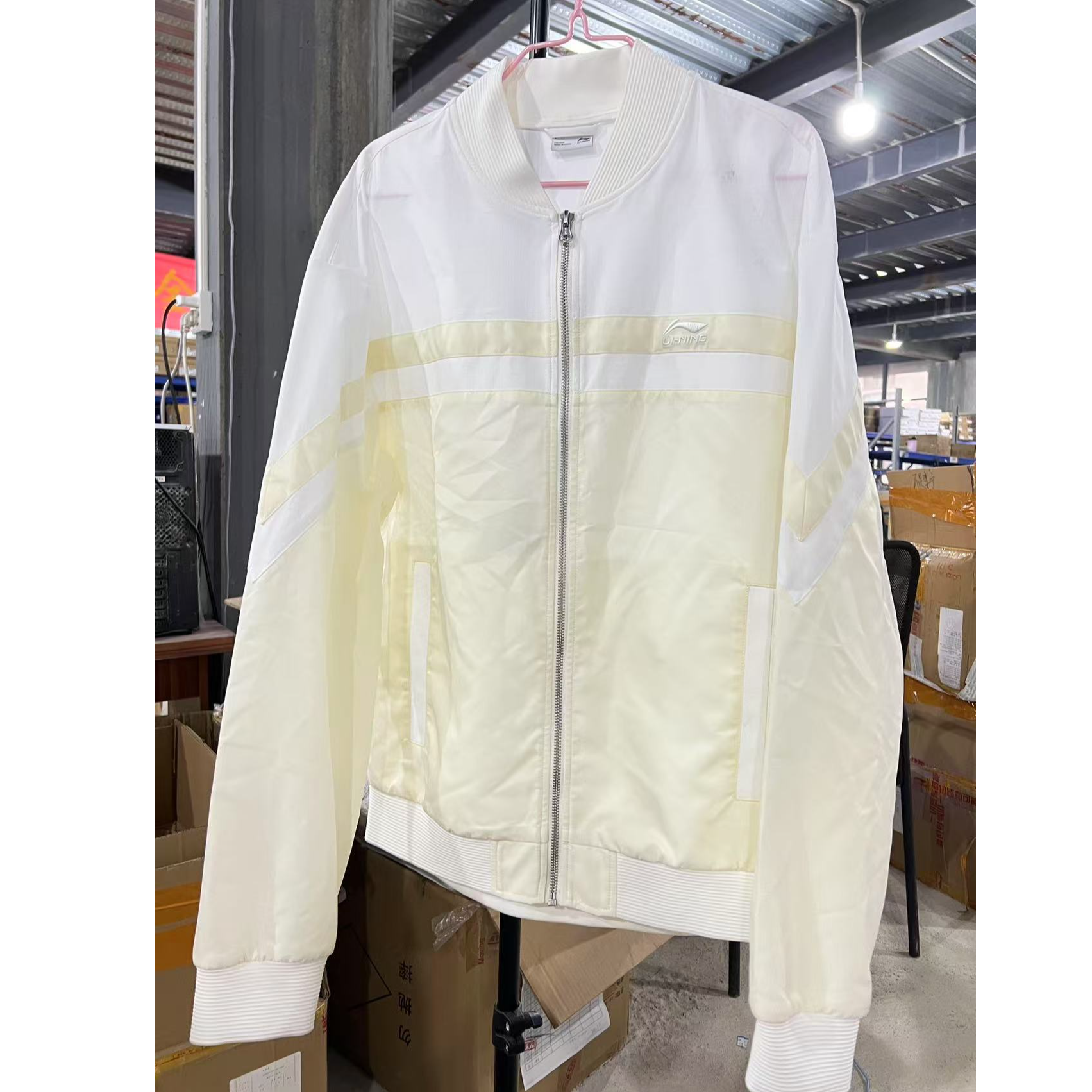 《B品以直播展示为准》李宁男子时尚百搭休闲运动外套AWBU482