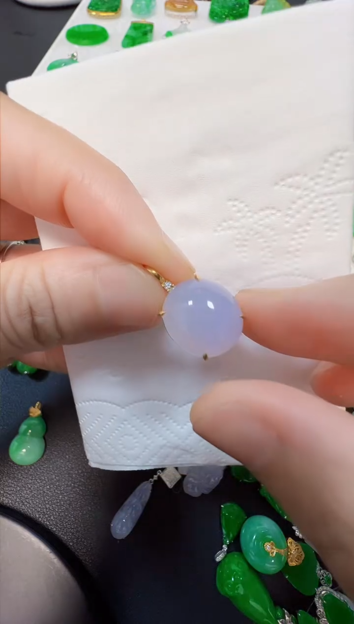 翡翠18K金镶嵌吊坠(不含链)980