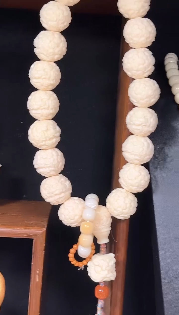 【闪购商品】果皮木雕霸王手持DIY款