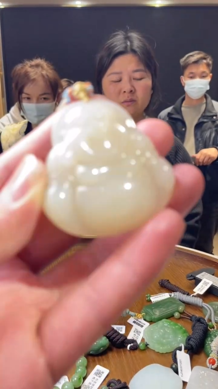 【闪购商品】和田玉颈饰未镶嵌       0561