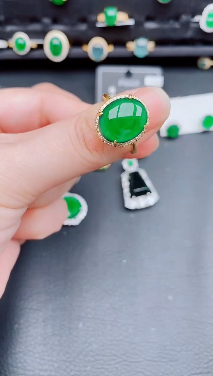 【闪购商品】翡翠戒指银S925镶嵌天然a货翡翠308