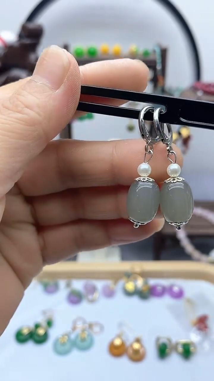 和田玉银S925镶嵌耳饰60