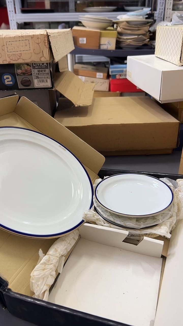 瓷片W****w瓷片满38包邮，编号：E584