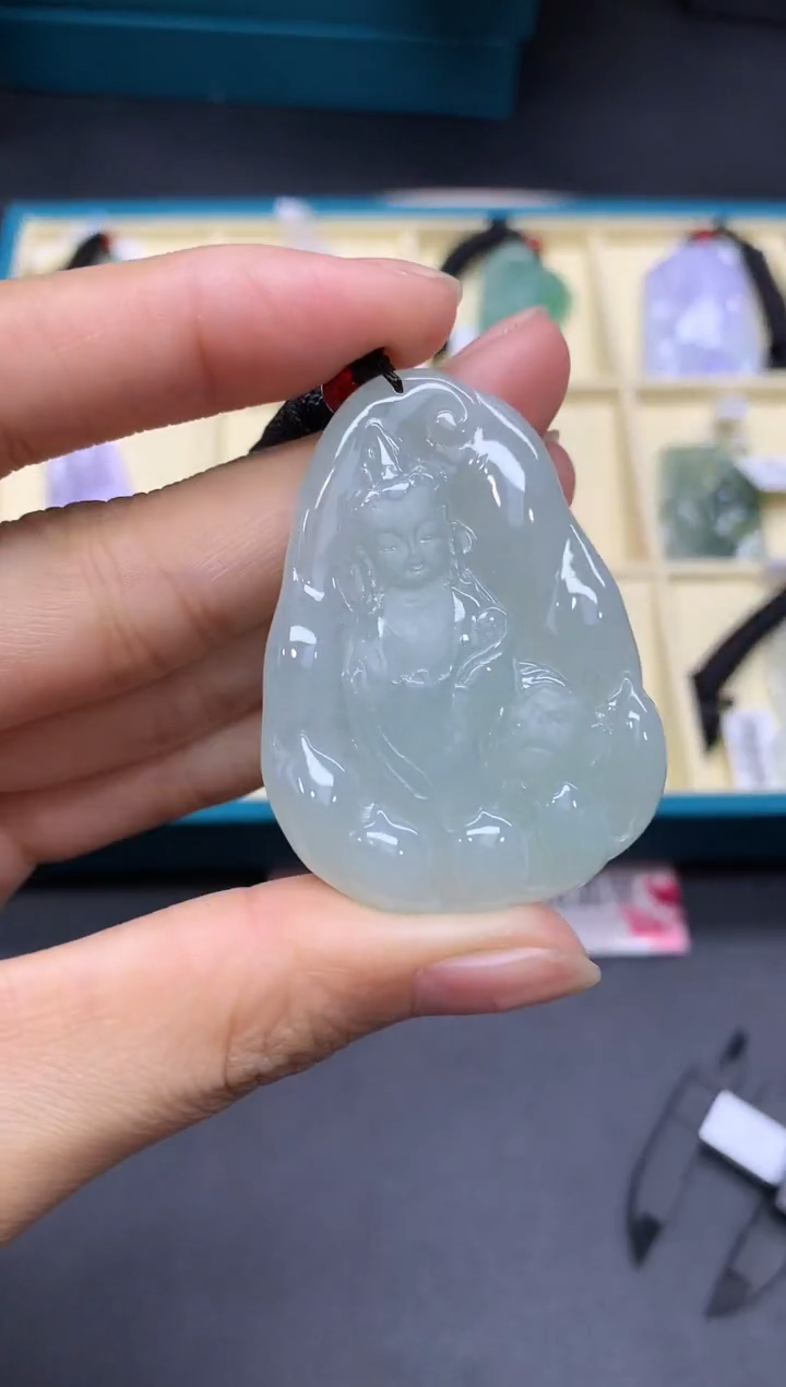 【闪购商品】定制翡翠未镶嵌宝宝观音【无服务费】