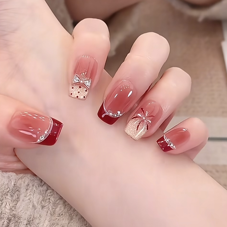 【新年快乐】秋冬红色溜边法式手工穿戴甲短款裸色腮红渐变猫眼美甲