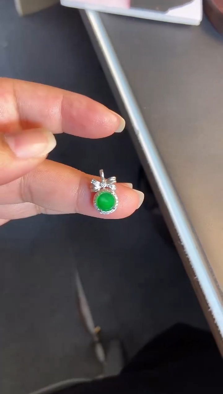 吊坠(不含链)银S925镶嵌翡翠1