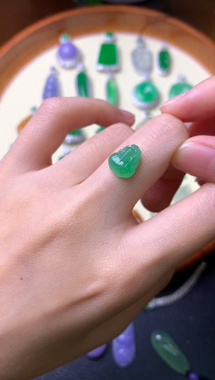 【闪购商品】定制翡翠未镶嵌裸石（镶嵌定制）