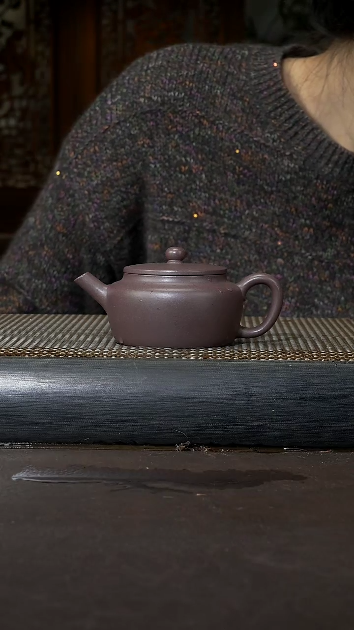 【闪购商品】紫砂茶壶天青泥 桑扁140cc 013