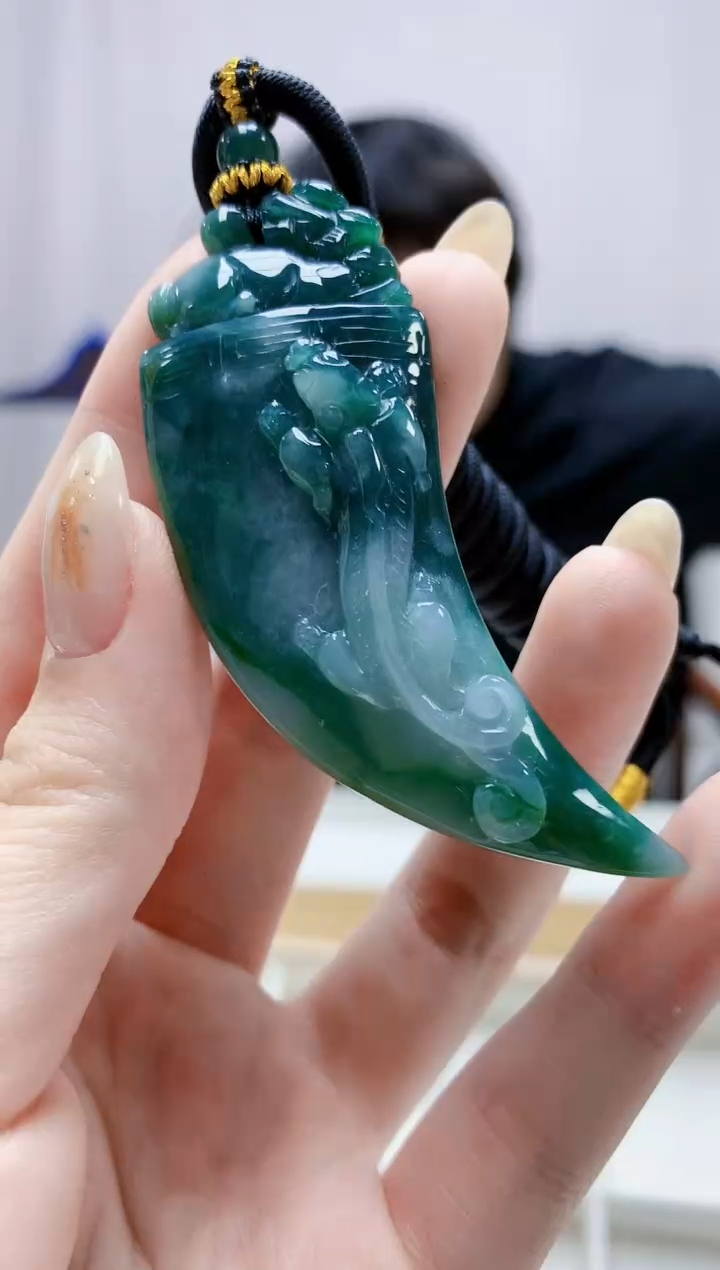 未镶嵌定制翡翠5060jw-毛货挂件120