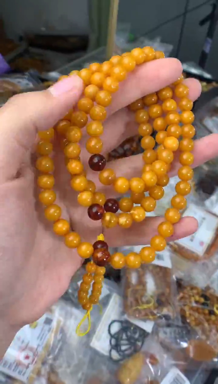 蜜蜡未镶嵌珠宝奇石1