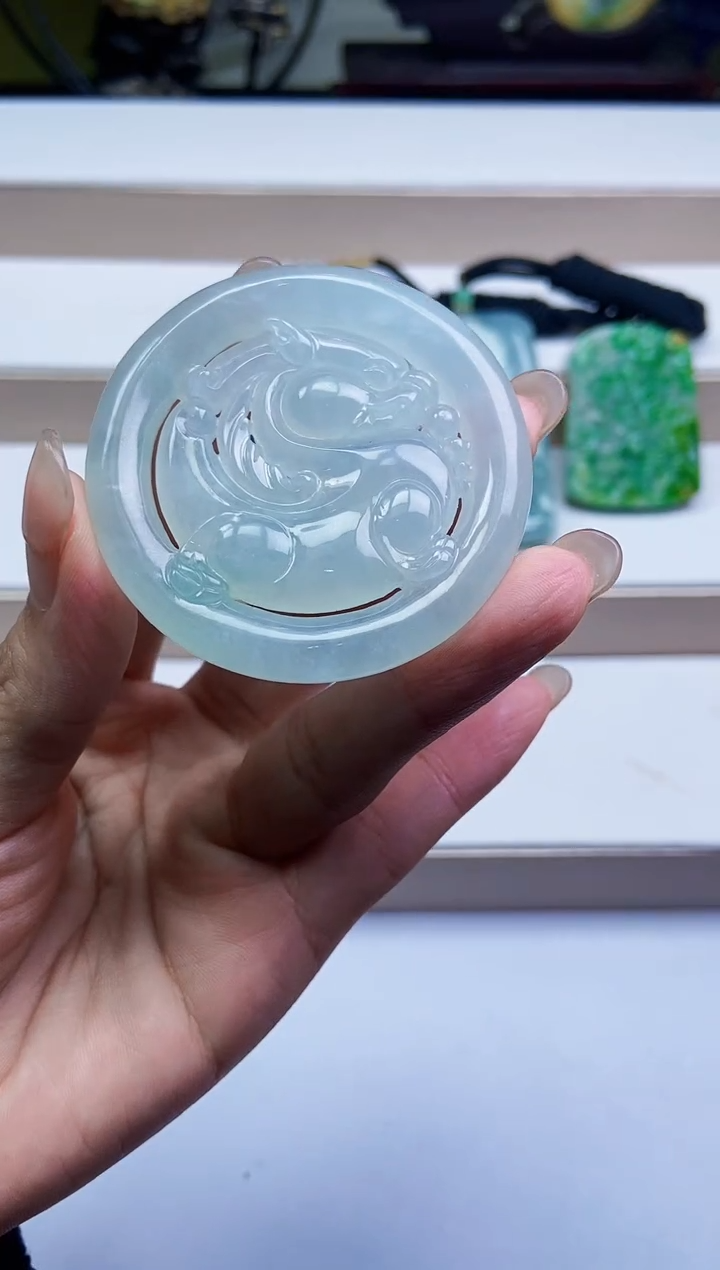 颈饰未镶嵌翡翠翡翠A货