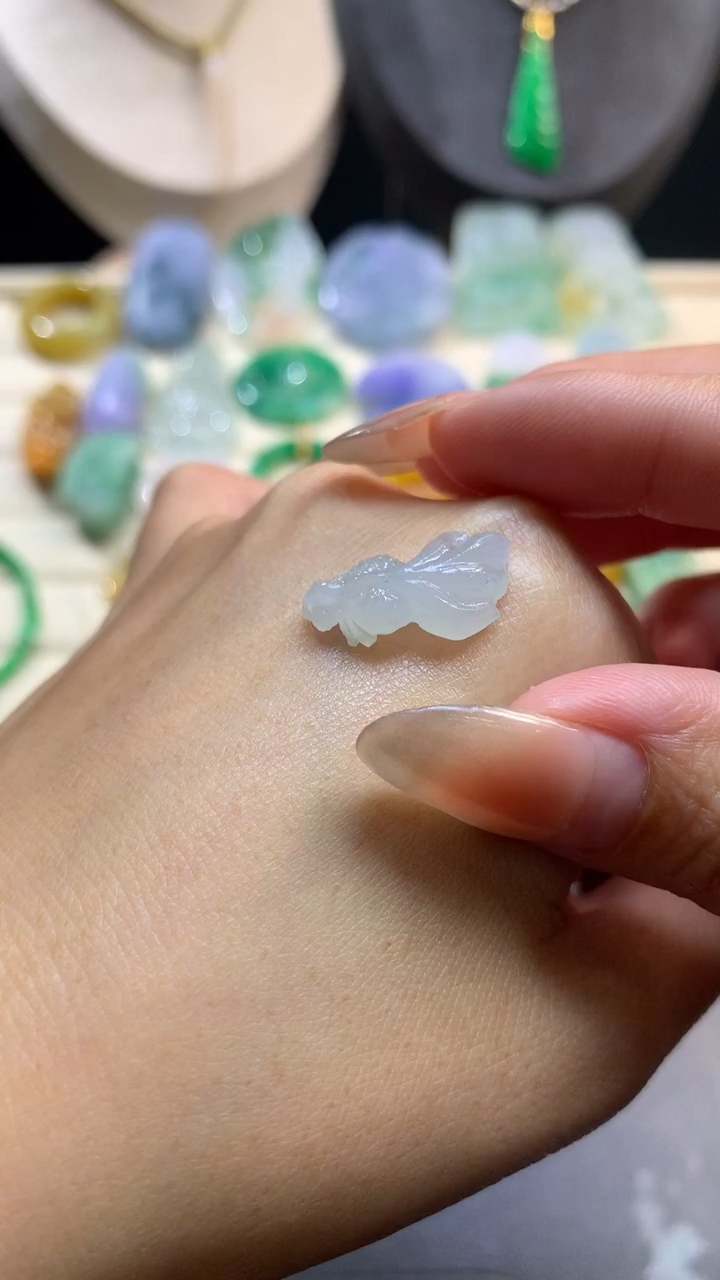 【闪购商品】定制翡翠未镶嵌翡翠