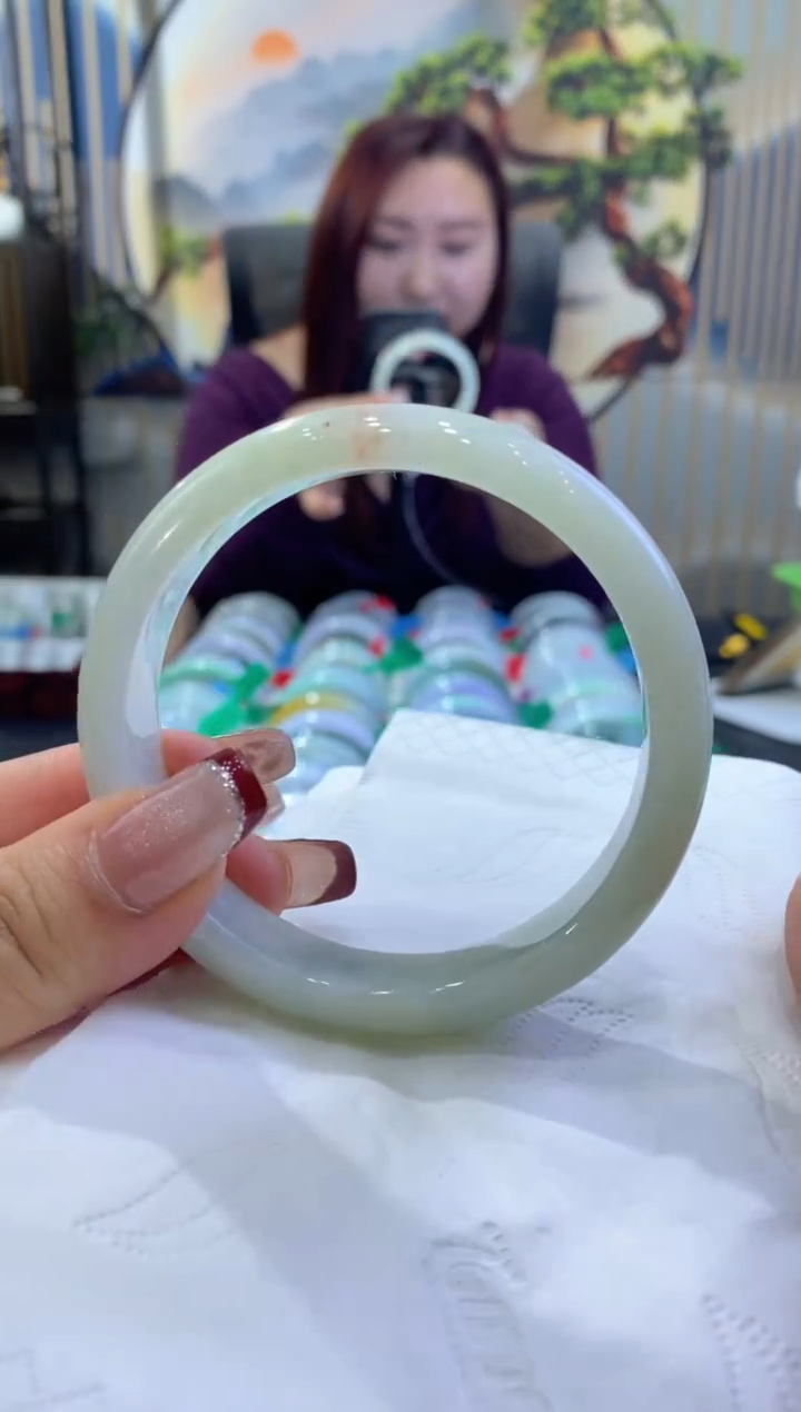 【闪购商品】翡翠手镯未镶嵌00005165