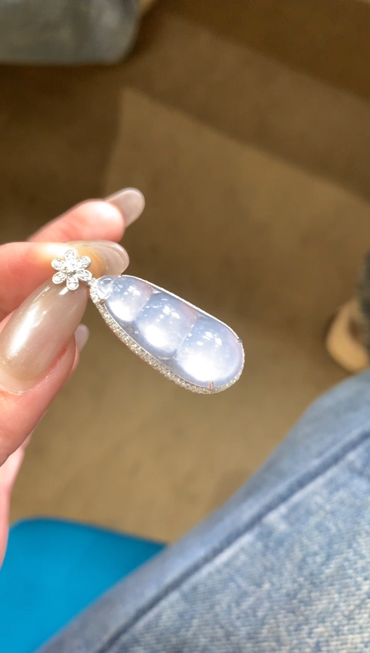 吊坠(不含链)18K金镶嵌翡翠翡翠