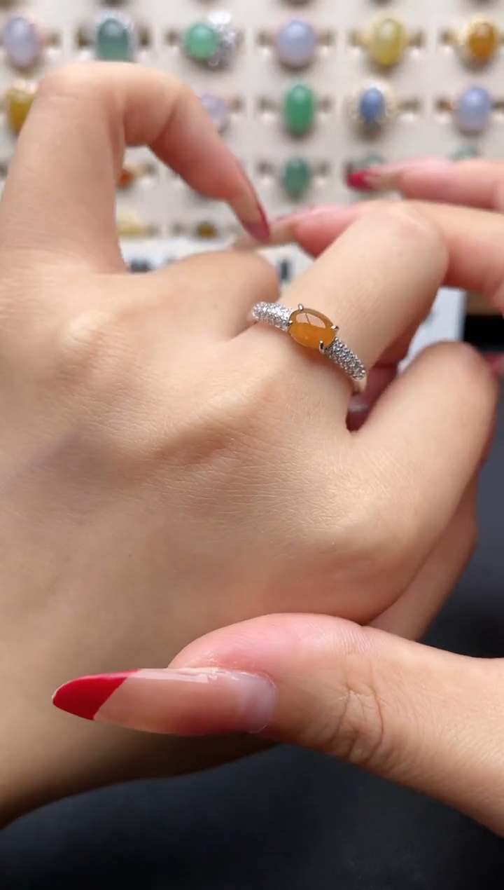 【闪购商品】翡翠戒指银S925镶嵌一物一证一礼盒