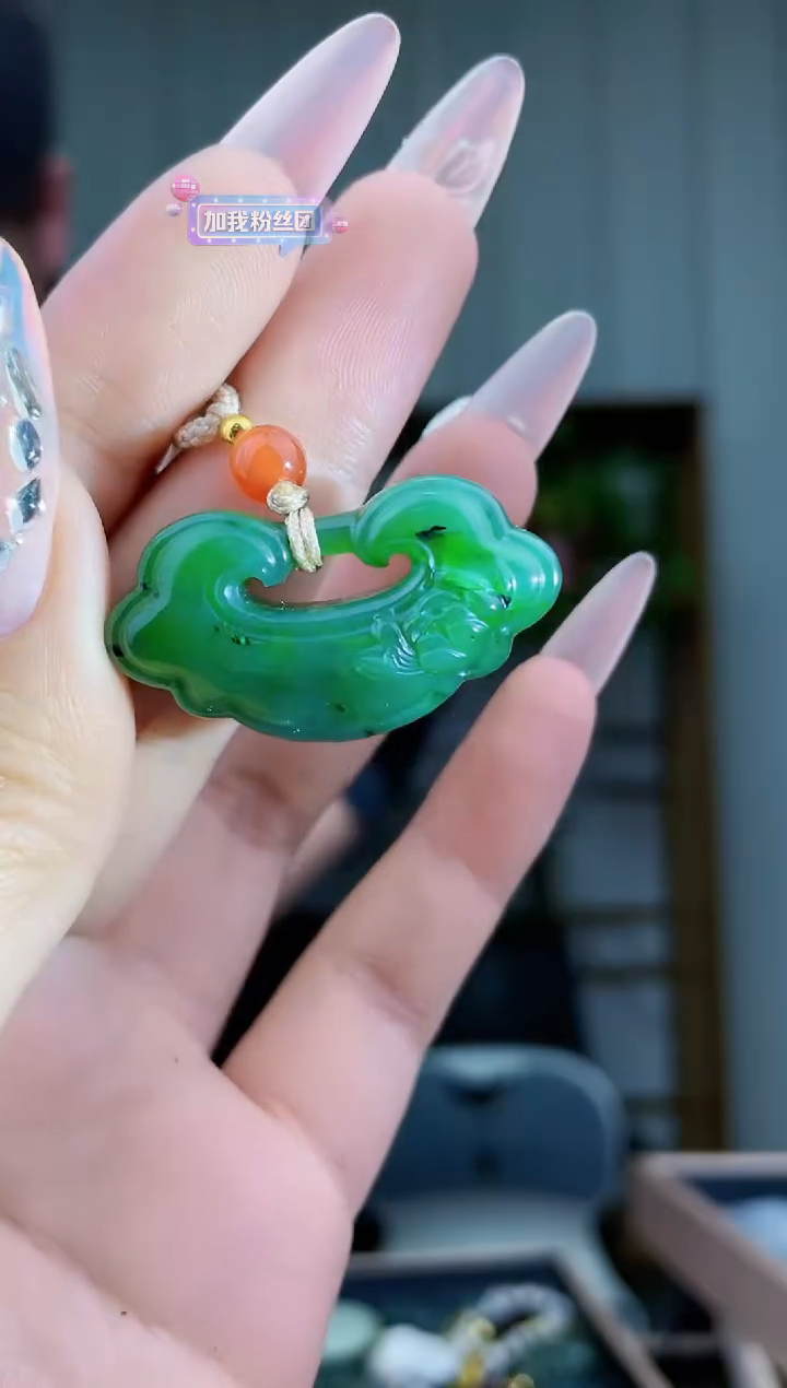 【闪购商品】和田玉挂件未镶嵌拍一发一，多样性发货！