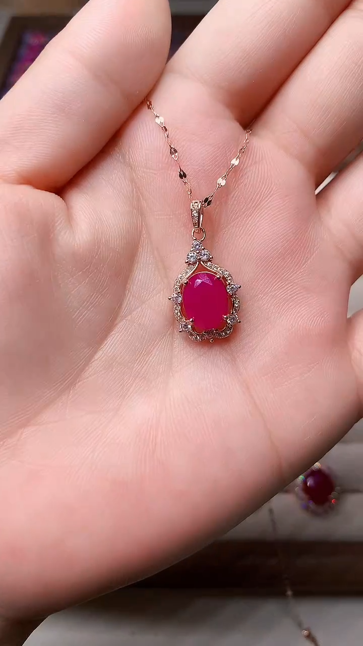 【闪购商品】红宝石吊坠(赠链)银S925镶嵌000