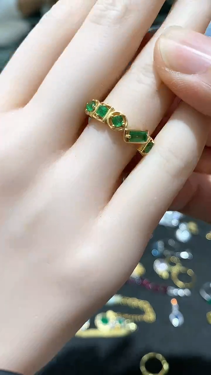 【闪购商品】祖母绿戒指银S925镶嵌戒指