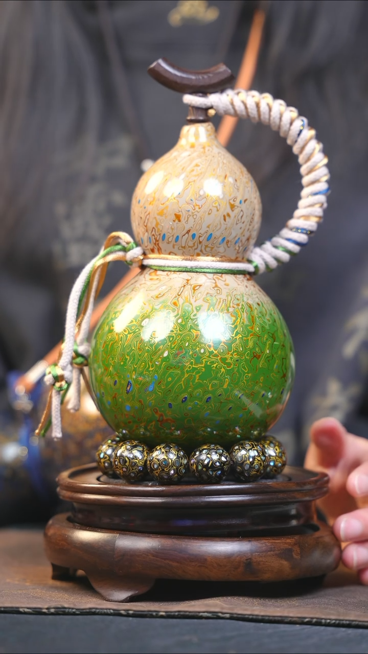 【闪购商品】YK248漆艺酒葫芦不包手串及旋转底座