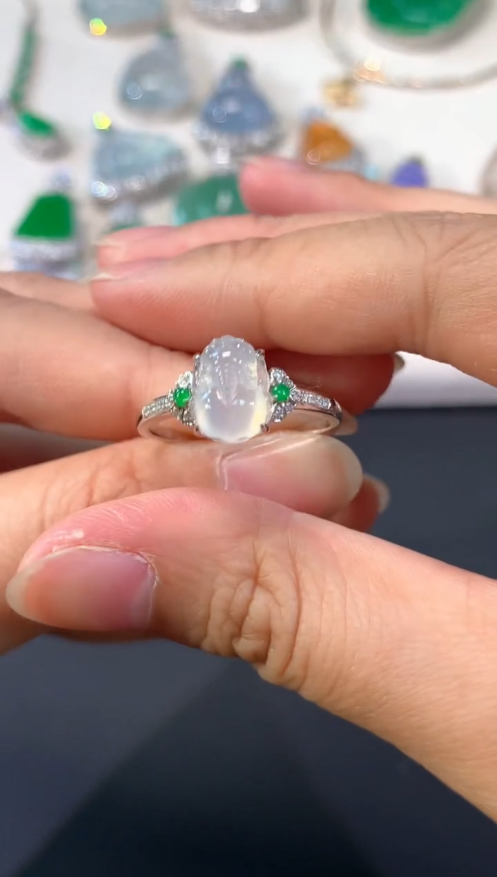 【闪购商品】翡翠戒指18K金镶嵌A100|3980