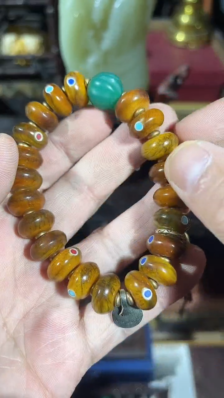 【闪购商品】滴血莲花菩提吊坠1