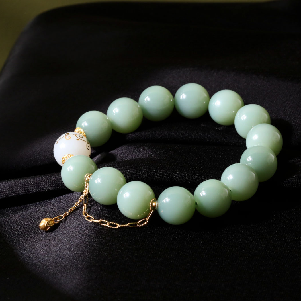 【意婵】《宋至》12mm顶料和田玉碧玉粉青单圈手链18K金-912079