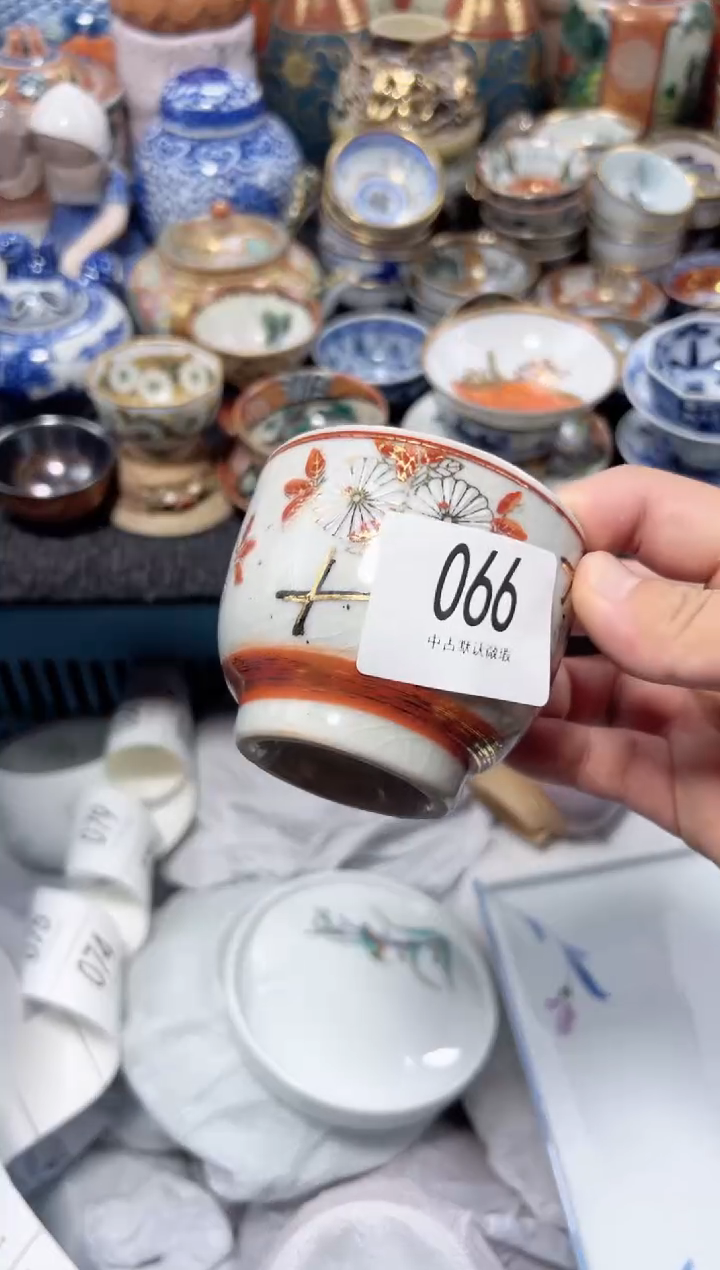 瓷片鱼****?夏目海外回流瓷器中古品。