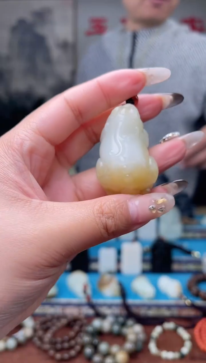 【闪购商品】和田玉挂件未镶嵌1