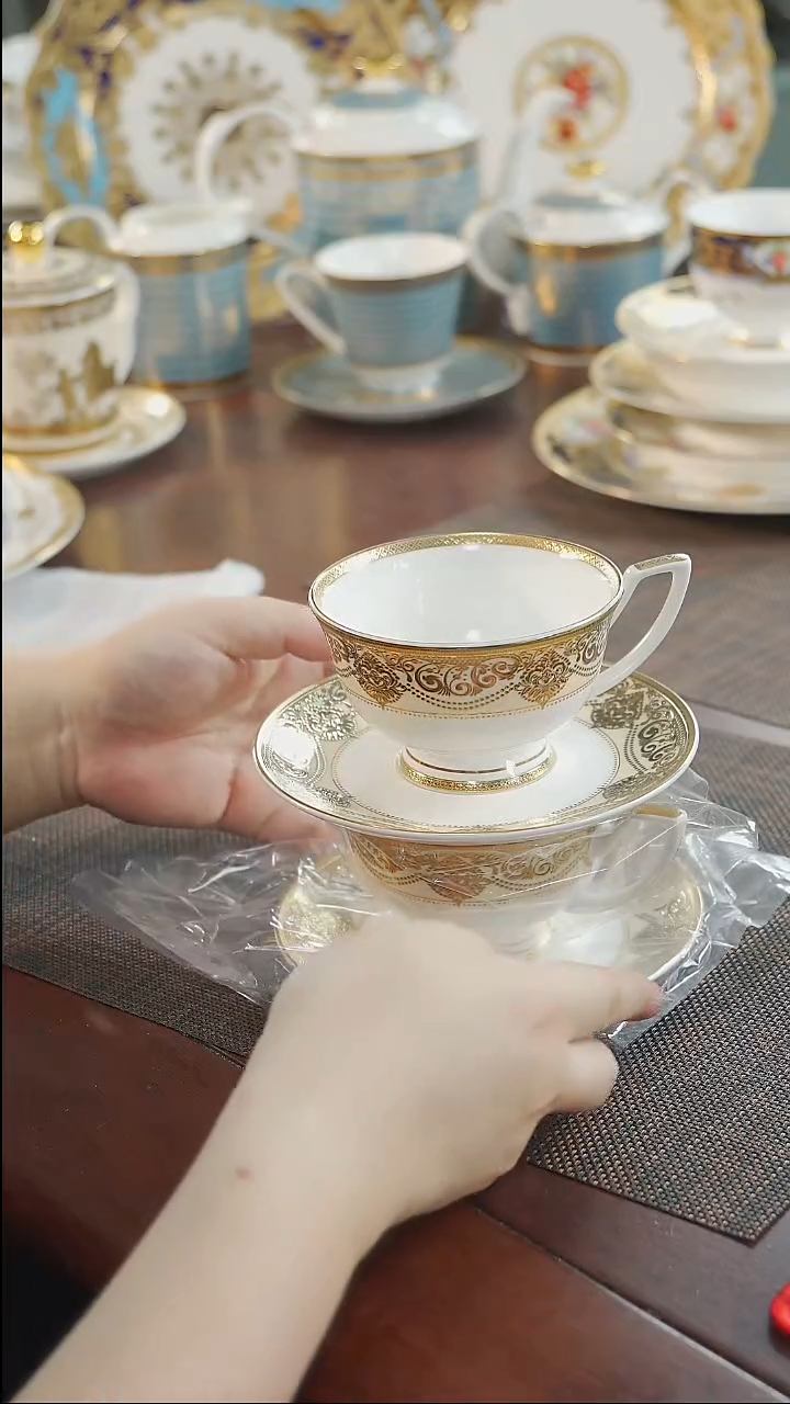 瓷片两杯两碟  福利价