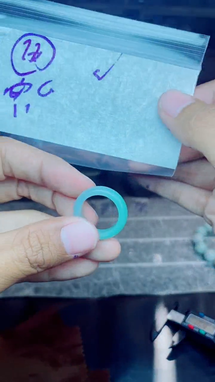 【闪购商品】定制翡翠未镶嵌戒圈