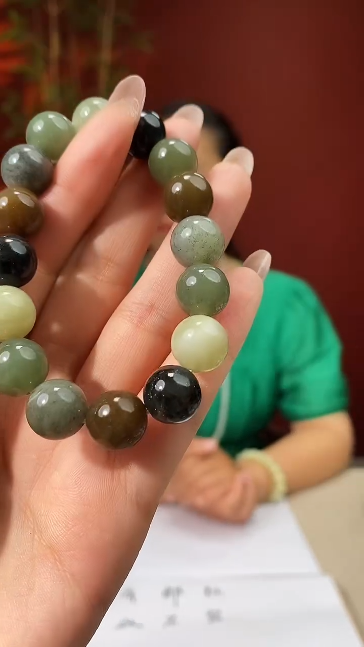 和田玉未镶嵌颈饰多样性发货 拍一发一