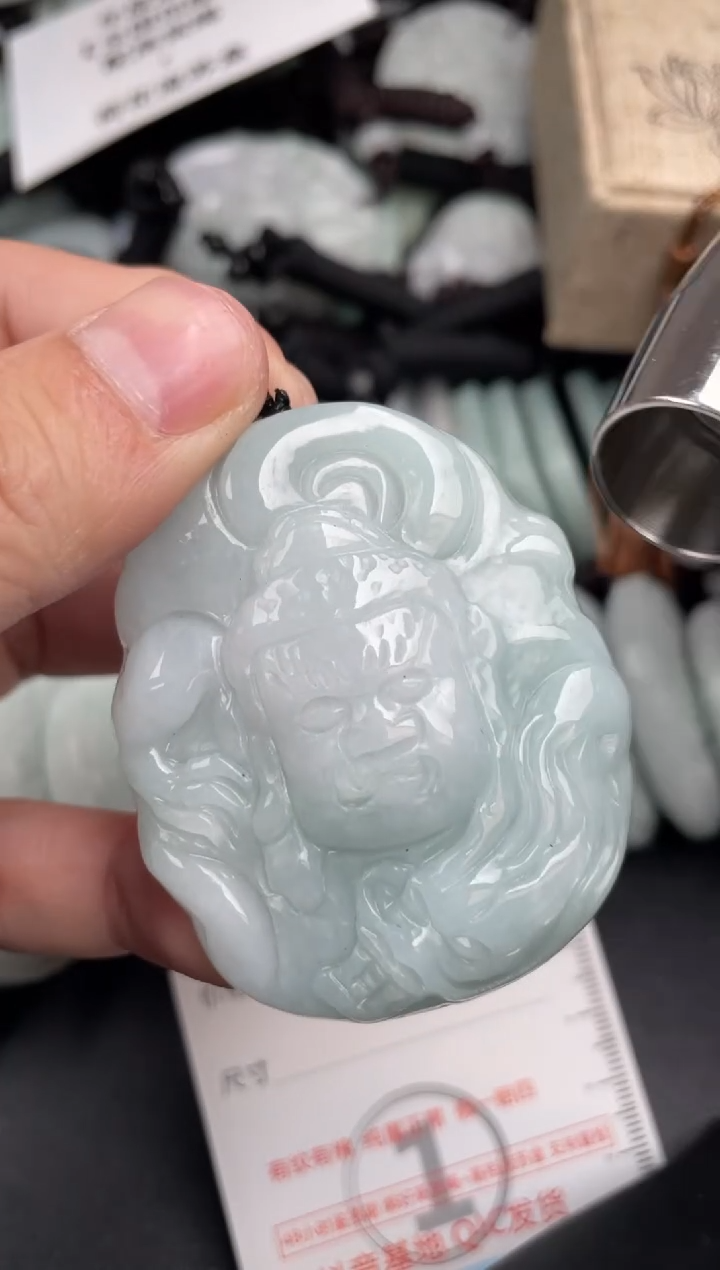 【闪购商品】翡翠吊坠(不含链)未镶嵌1