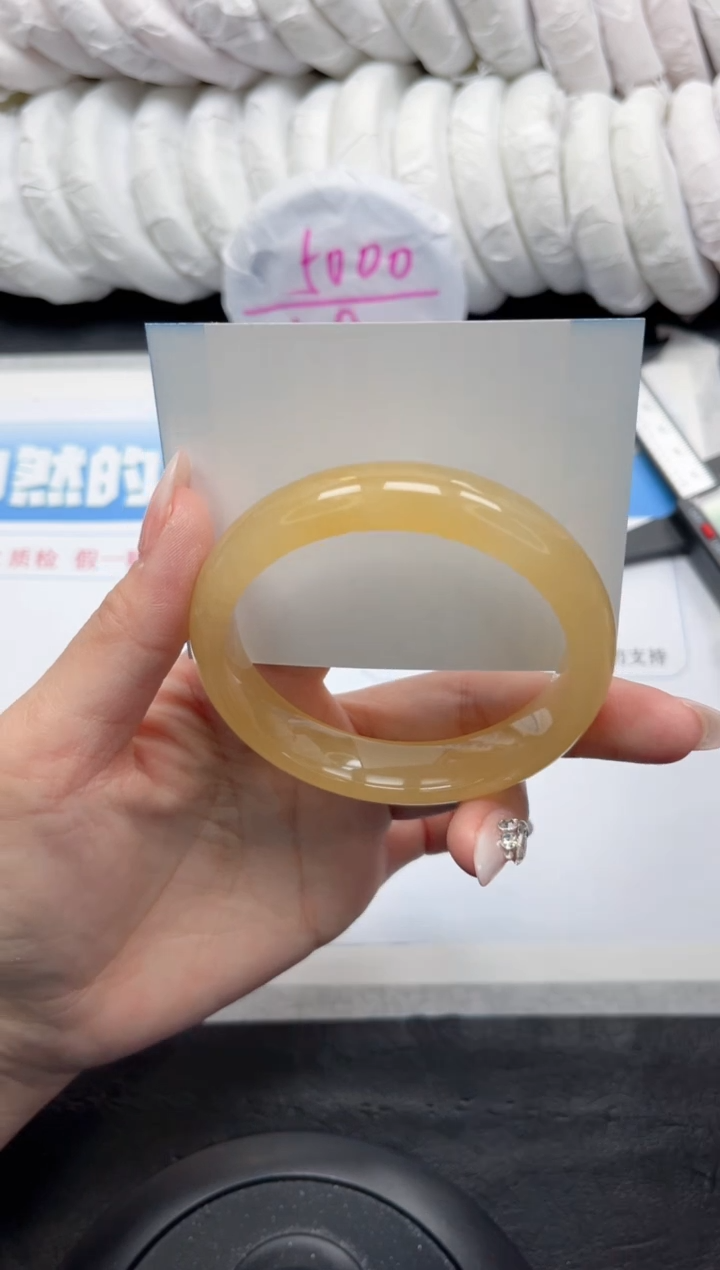 【闪购商品】石英质玉手镯未镶嵌173-58.9
