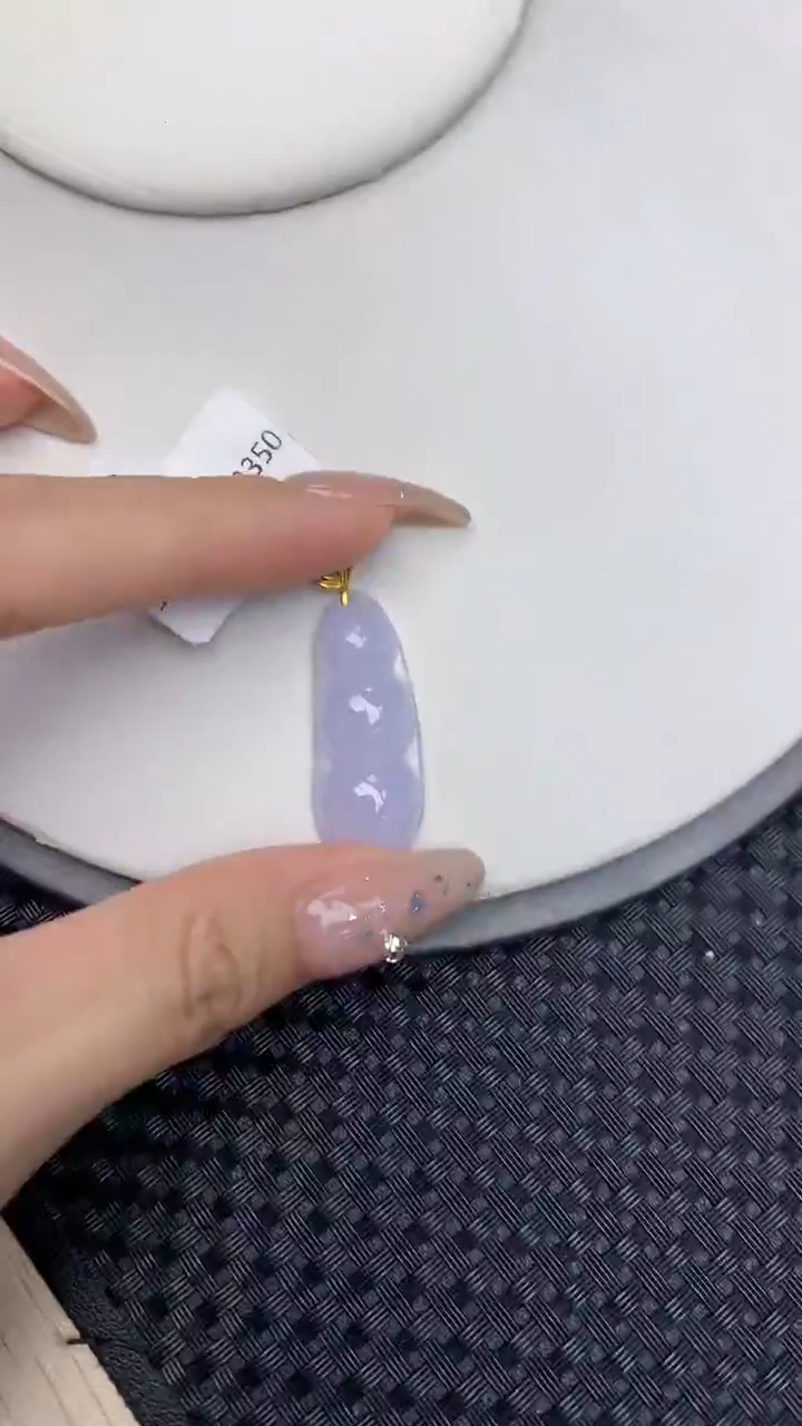 颈饰18K金镶嵌翡翠天然缅甸翡翠a货百元以上9元证书费自理