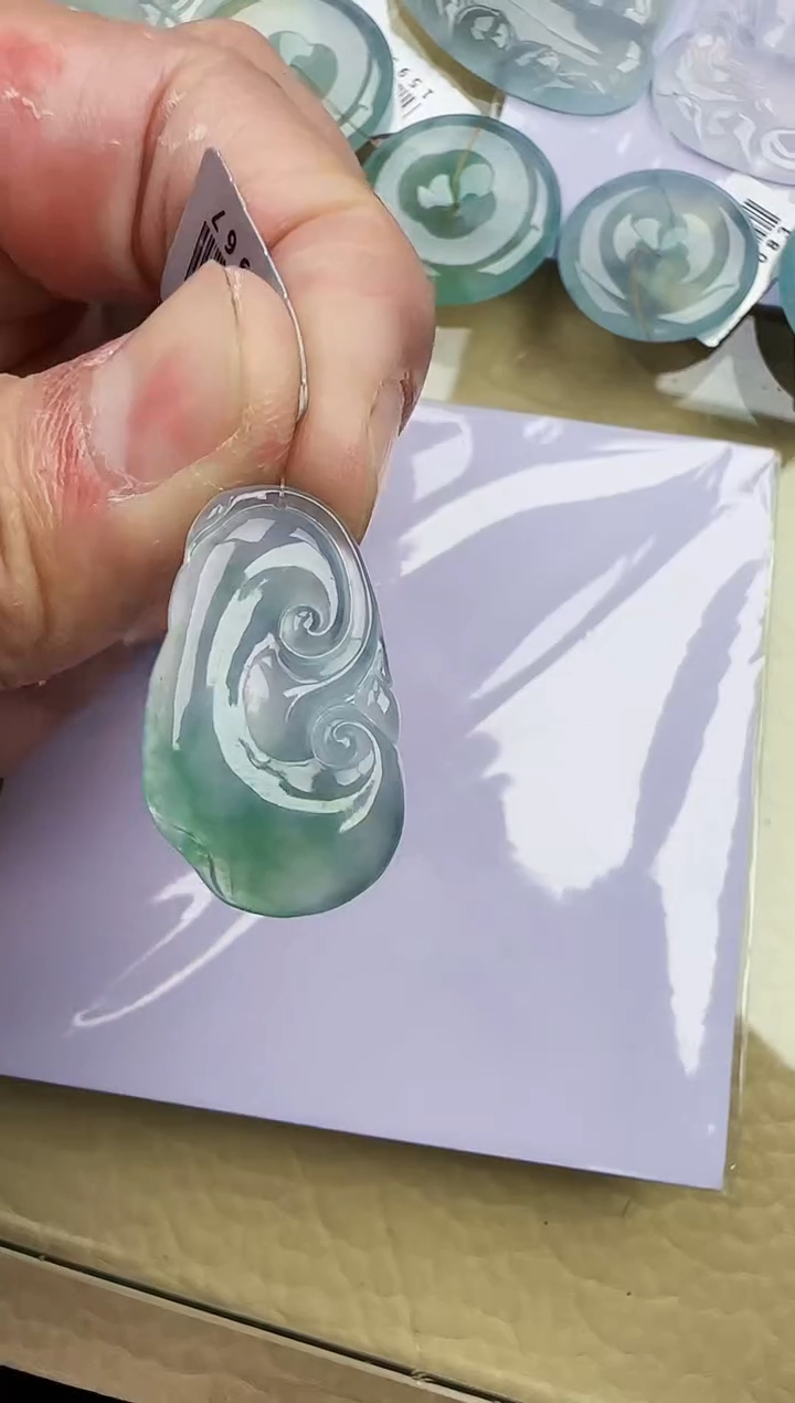 颈饰未镶嵌翡翠缅甸翡翠a货