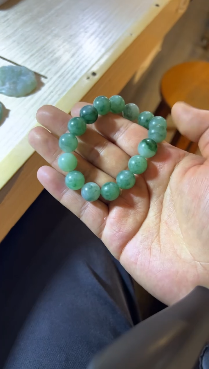 【闪购商品】定制翡翠未镶嵌手串