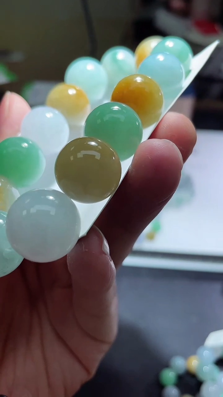 【闪购商品】定制翡翠未镶嵌翡翠多样性发货