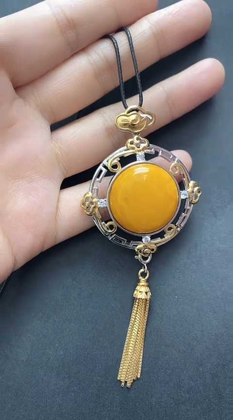 【闪购商品】琥珀裸石银S925镶嵌蜜蜡吊坠