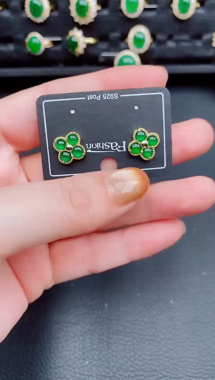 【闪购商品】翡翠耳饰银S925镶嵌天然a货翡翠181