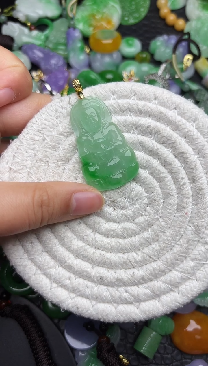 颈饰未镶嵌翡翠缅甸翡翠吊坠